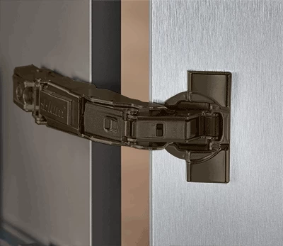 Петля 155° CLIP TOP BLUMOTION Черный Оникс, со встроенным доводчиком, для накладных дверей Петля 155° CLIP TOP BLUMOTION Черный Оникс, со встроенным доводчиком, для накладных дверей